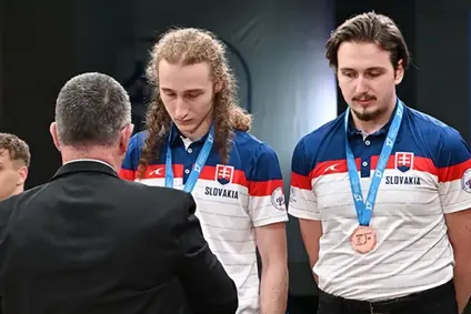 Juniorskí reprezentanti v bowlingu Šimon (19) a Martin (19) získali cenné medaily.