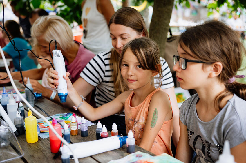 V banskobystrickej Záhrade sa uskutočnil Svetielkofest: Tešíme sa, že sme podporili skvelé podujatie na pomoc chorým deťom